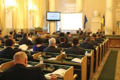 Новообрані депутати Львівської обларади прийшли на перше засідання: де подивитися онлайн-трансляцію
