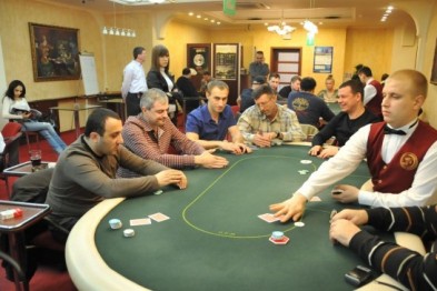 У Львівському палаці спорту "Україна" діяв незаконний покерний клуб