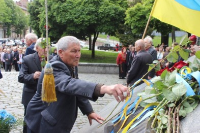 У Львові вшанували пам'ять жертв політичних репресій (ФОТО)