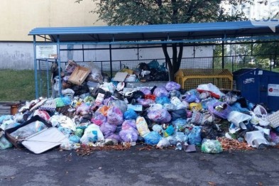 Садовий про переповнені контейнери зі сміттям: на сьогодні в місті орієнтовно 15% майданчиків є проблемними